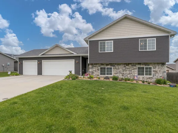 641 Beverly St, Wanamingo, MN 55983
