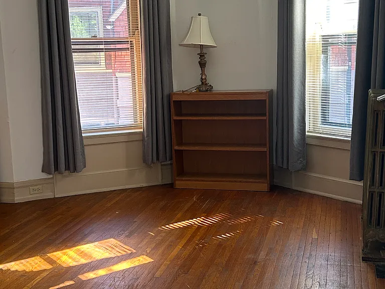 505 E Seneca St #505 — Photo 9