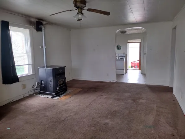 407 N Main St, Spencerville, OH 45887