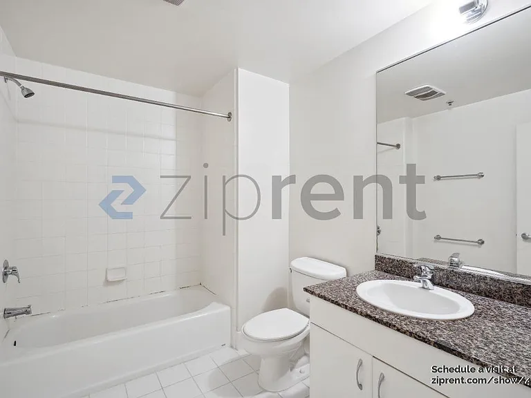 250 King St #754 — Photo 17