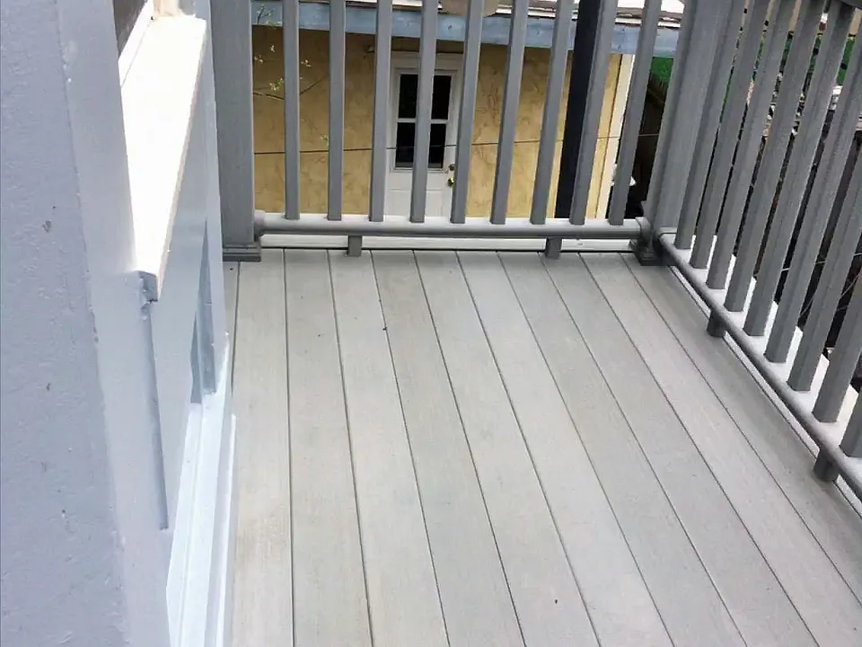 Private Outdoor Deck