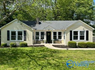 408 High St, Scottsboro, AL 35768