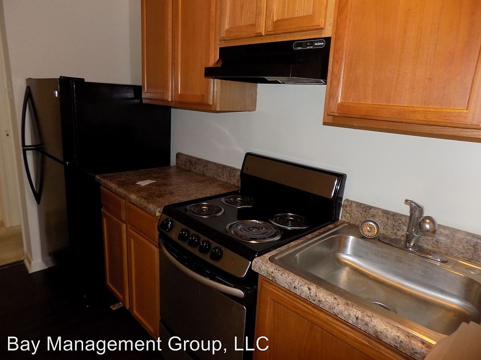 1st image of 1816 Saint Paul St APT 101