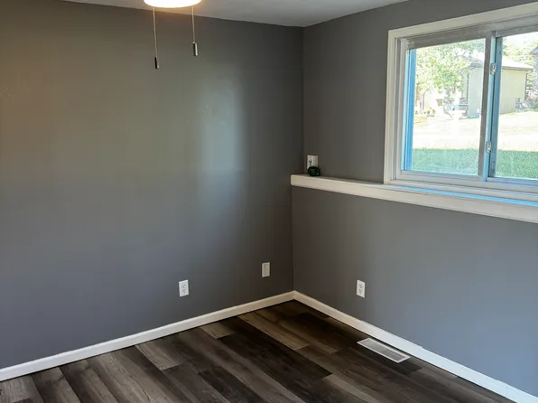 1014 Kings Rd #D, Kirksville, MO 63501