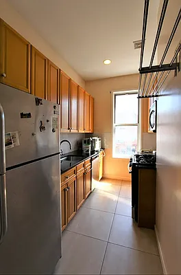 Rented by Rental Solutions Inc | media 23