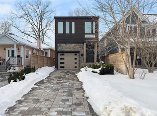 63 Troy St, Mississauga, ON L5G1S6