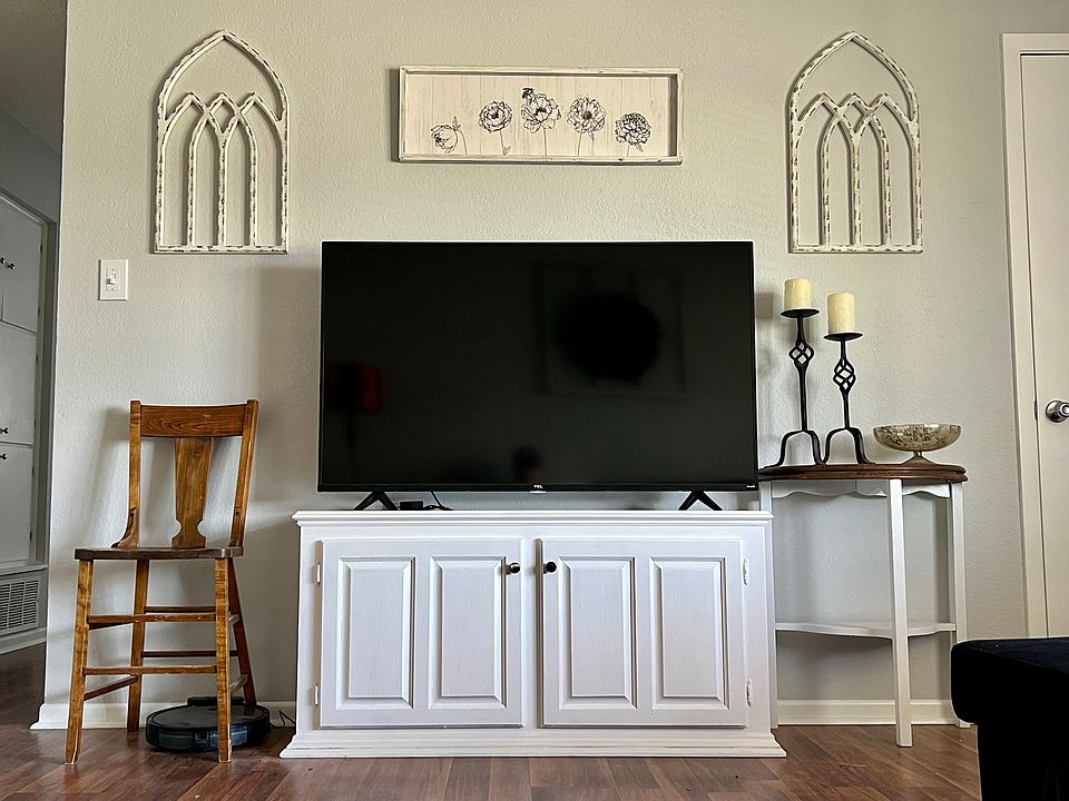 55 in Roku TV