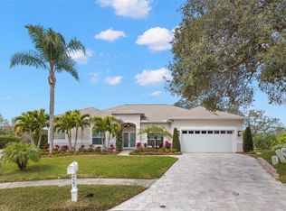 723 Waterside Ct, Tarpon Springs, FL 34689