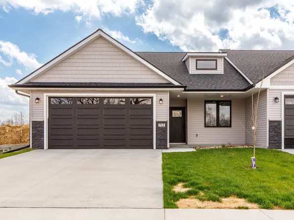 712 Academy Cir, Nevada, IA 50201