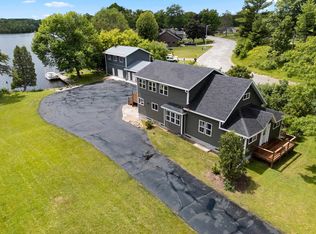 653 N Main St, Oconto Falls, WI 54154