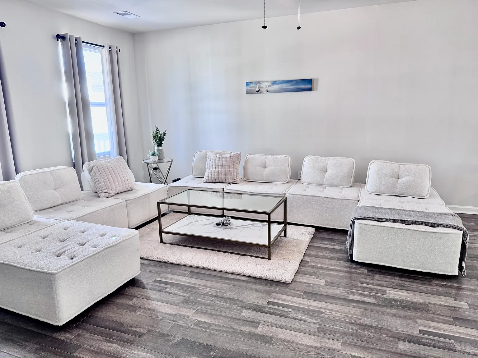 3 bed, 2.5 bath, 1517 sqft, $2,600 — Photo 3