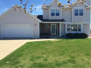 757 S 9th St, De Pere, WI 54115
