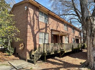 408 Chamberlain St APT C, Raleigh, NC 27607
