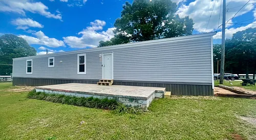 1518 Lee County Rd #270-16 Photo 1