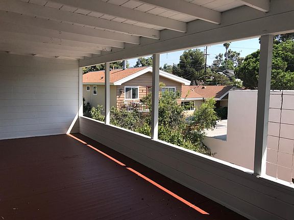 Beautiful spacious covered porch