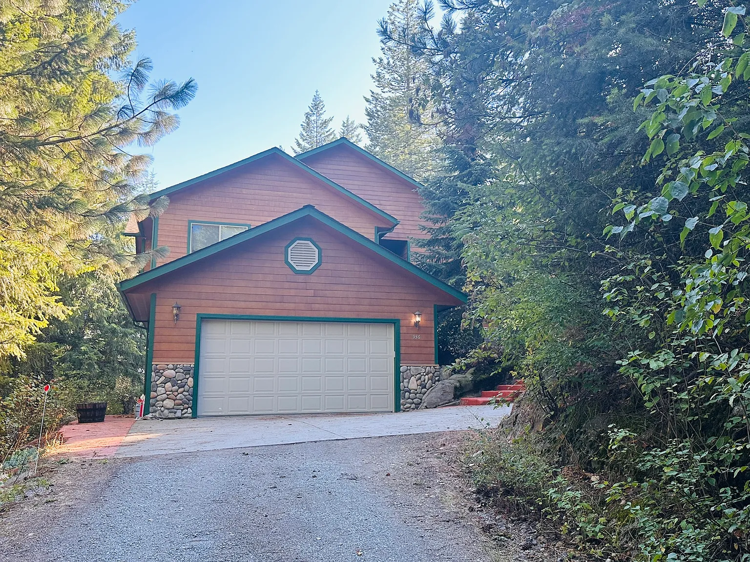 3 bed, 2.5 bath, 2277 sqft, $2,900 — Photo 2