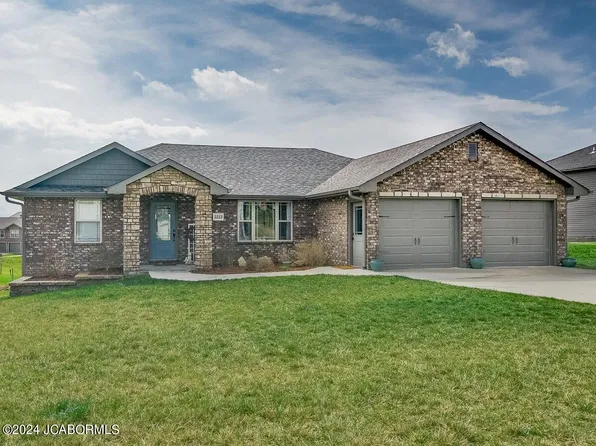 5313 Westward Ln, Jefferson City, MO 65109