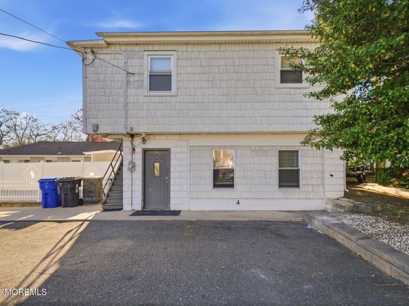11 Gladney Ave