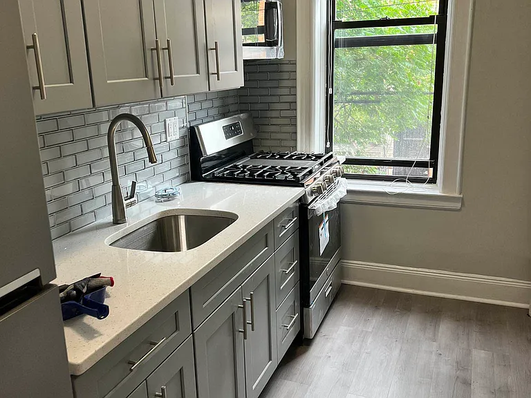 60-48 68th Ave #3R — Photo 7