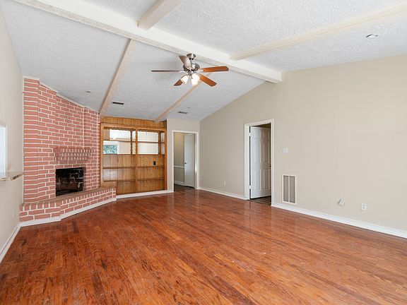 3rd image of 6642 La Puente Dr