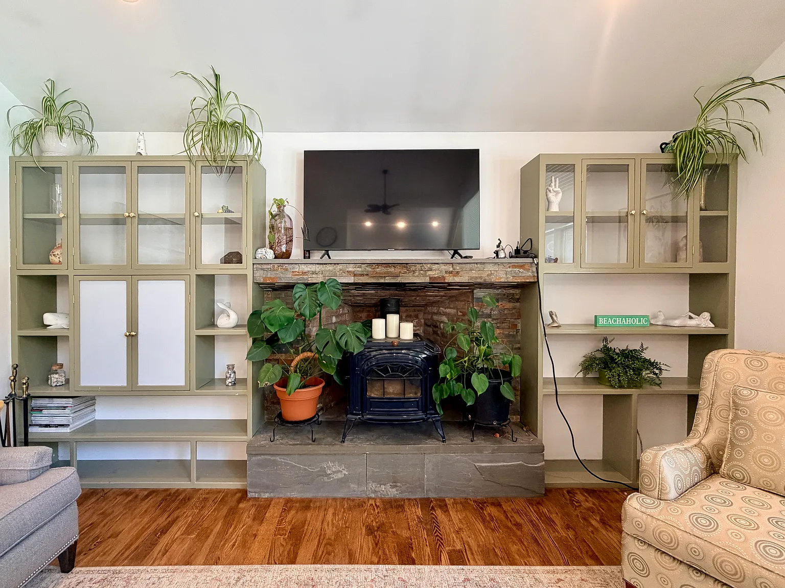 3 bed, 1200 sqft, $9,000 — Photo 3