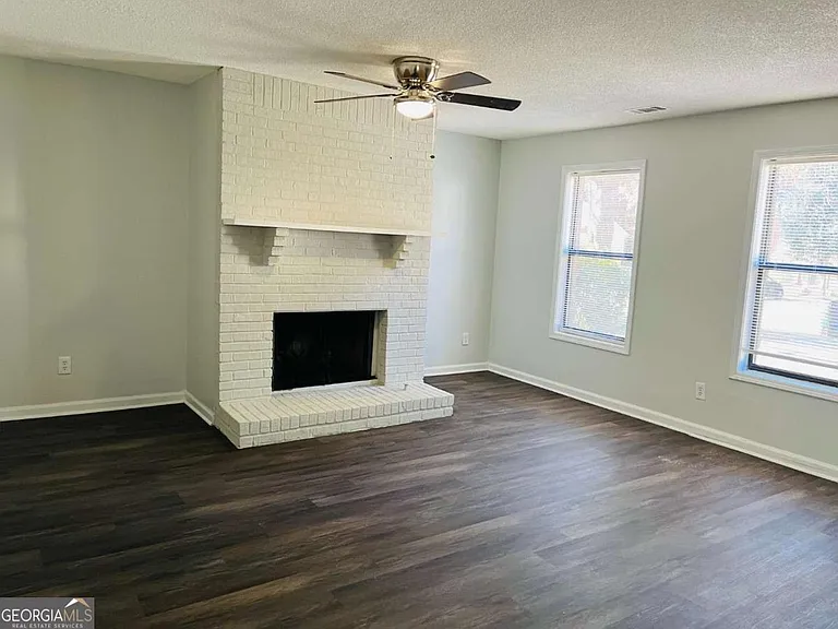 5614 Windwood Rd #5614 — Photo 3