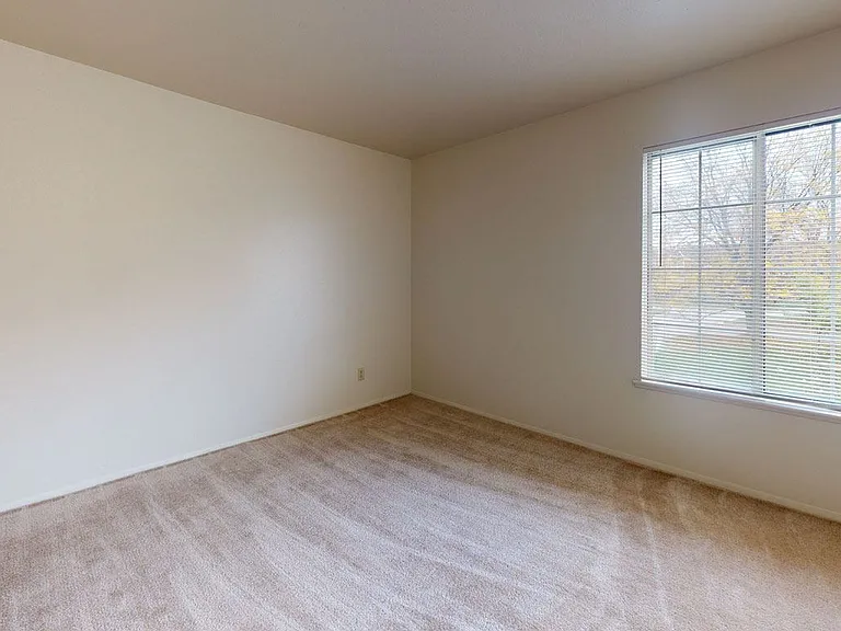 Trappers Cove Apartments — Photo 90