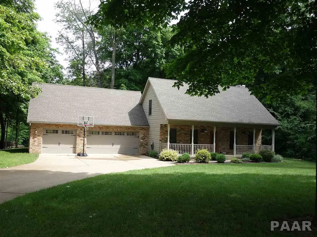 18336 Oak Lake Dr photo 1