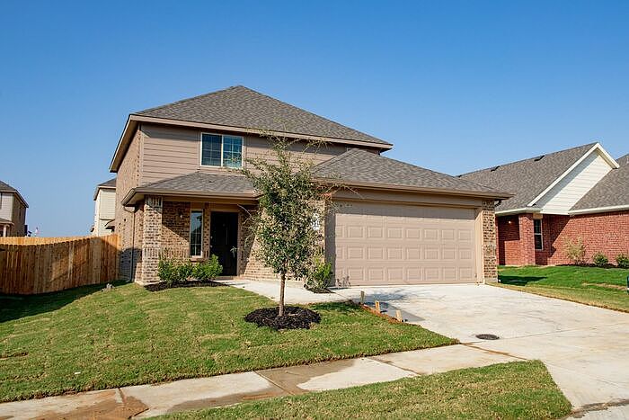 2nd image of 1309 Starling Ln