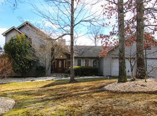 2914 Forest Acre Ct, Salem, VA 24153