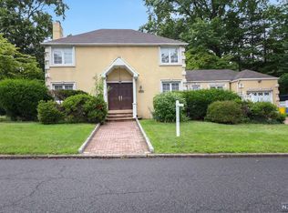 471 Emerson Ave, Teaneck, NJ 07666