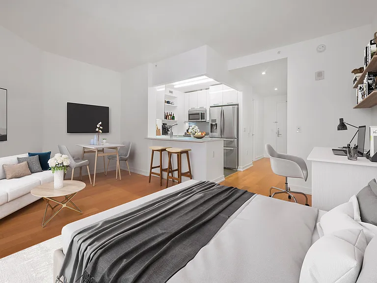 227 W 77th St #16J — Photo 4