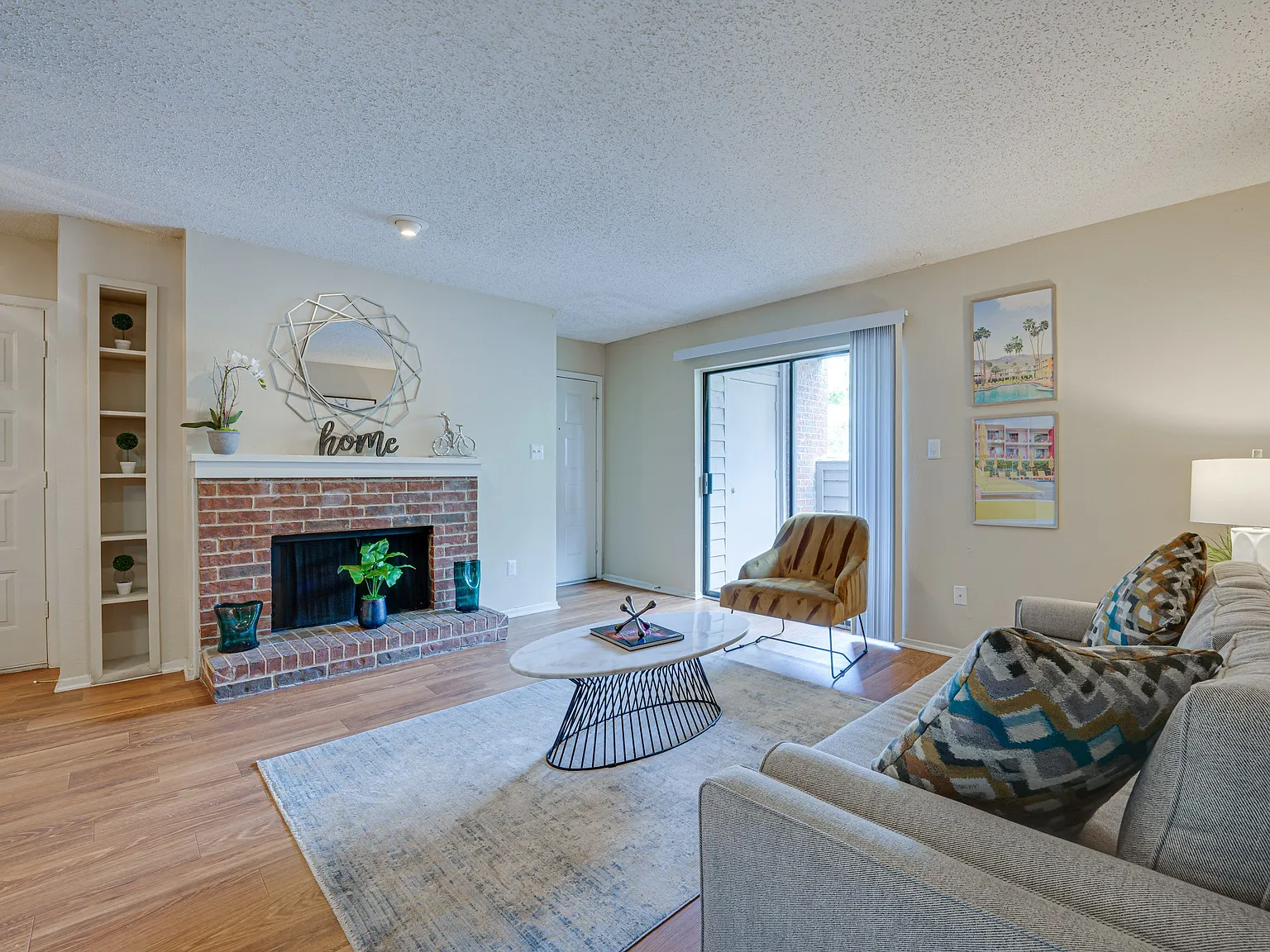 Indian Creek Apartments — Photo 2