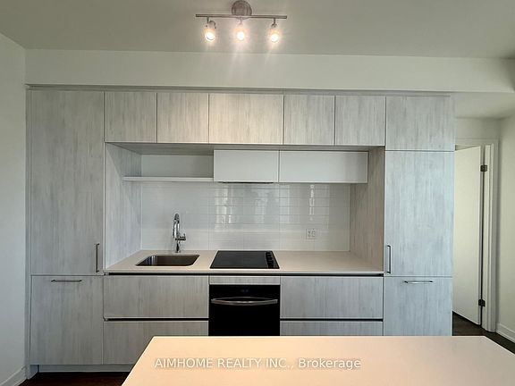 5th image of 2 David Eyer Rd E #829