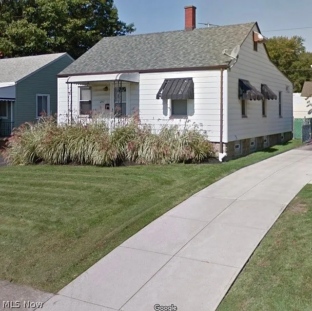 12417 Park Knoll Dr photo 1