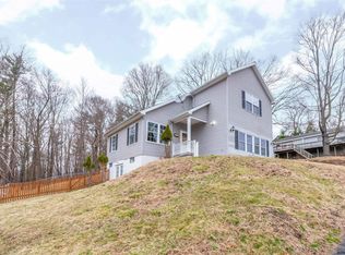3 Hanna Ct, Wynantskill, NY 12198