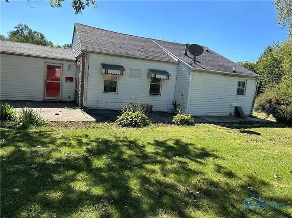 1442 Blandin St, Oregon, OH 43616