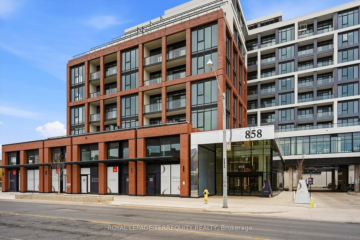 Photo 1 of 32 - 858 Dupont St #521 - Toronto, ON Primary Photo - 858 Dupont St #521