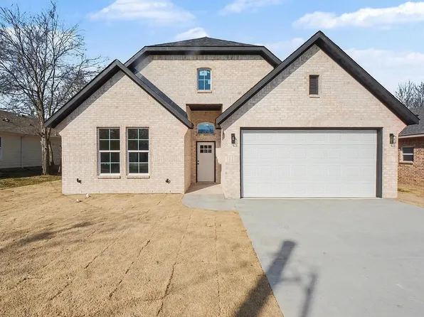 4528 Church St, Greenville, TX 75401