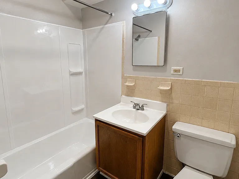 Signal Hill Flats — Photo 15