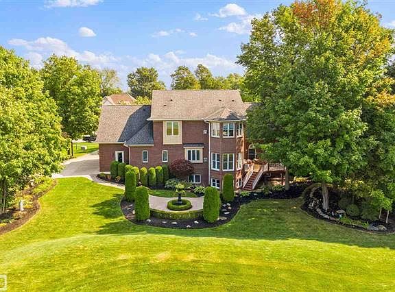 5th image of 22857 Saint Andrews Dr