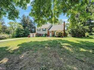 683 Wallace Dr, Wayne, PA 19087