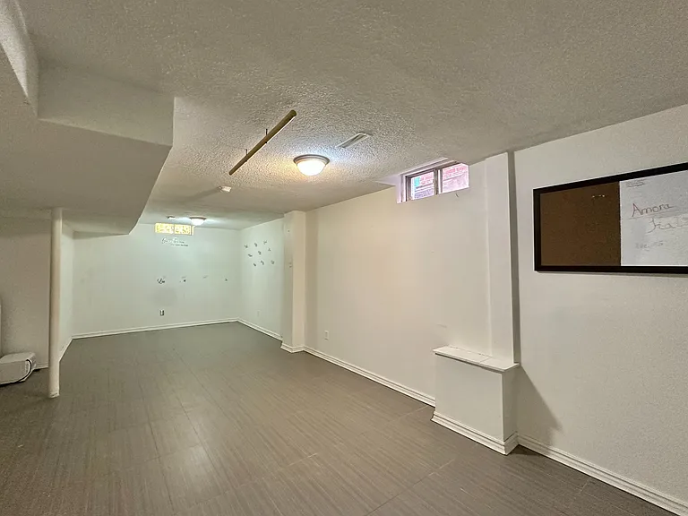 303 Riel Dr — Photo 20