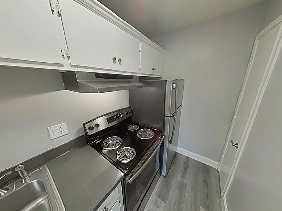 5th image of 401 E Poplar Ave APT 22