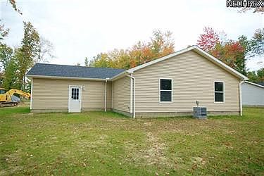 2nd image of 432 Maplewood Dr