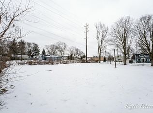 115 Murray St SW, Wyoming, MI 49548