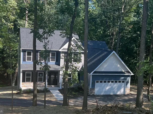 13909 Treetop Ct, Mount Airy, MD 21771