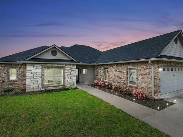 4542 Airport Rd, Kilgore, TX 75662