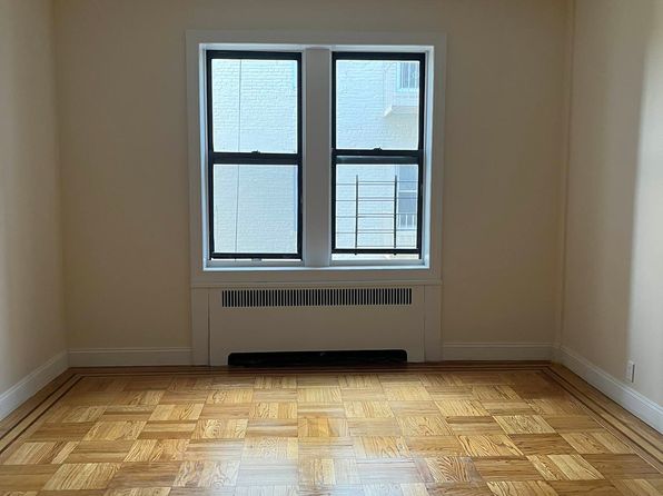 60 Seaman Ave APT 5H