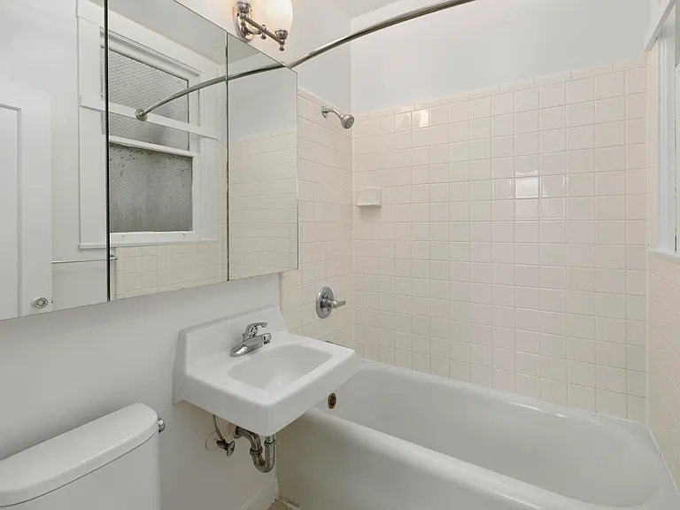 75 Gough St #8 — Photo 9